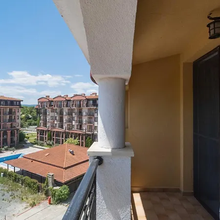 Първа Линия Хотел С Адрес К-С Реджина Маре Царево Hotel